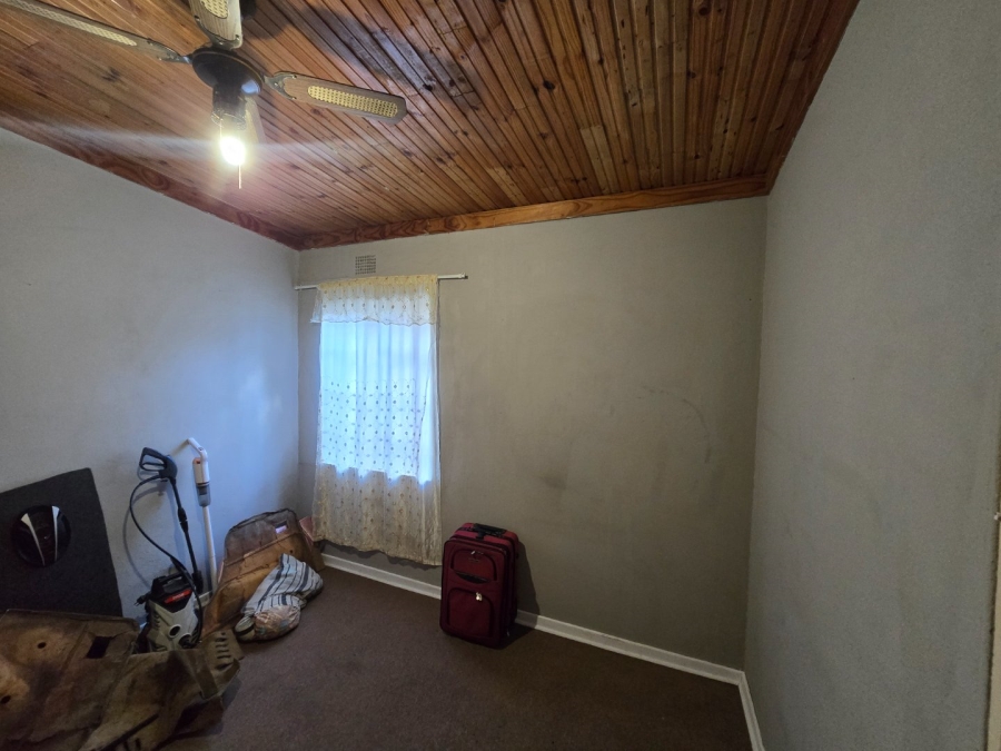 8 Bedroom Property for Sale in Bayswater Free State